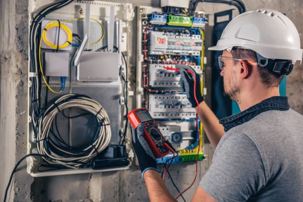 Best Circuit Breaker Repair  in Evart, MI